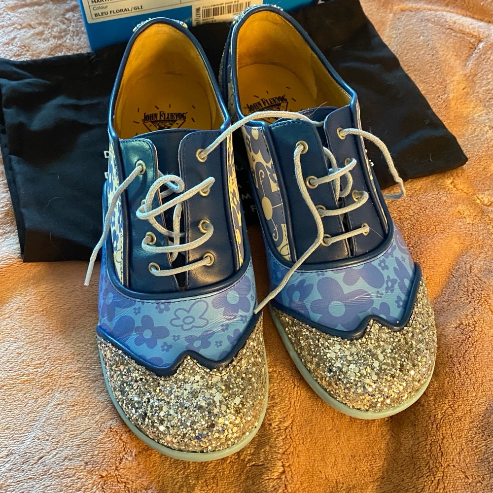 Fluevog Day Limited Edition “Martha” with dust bag and box